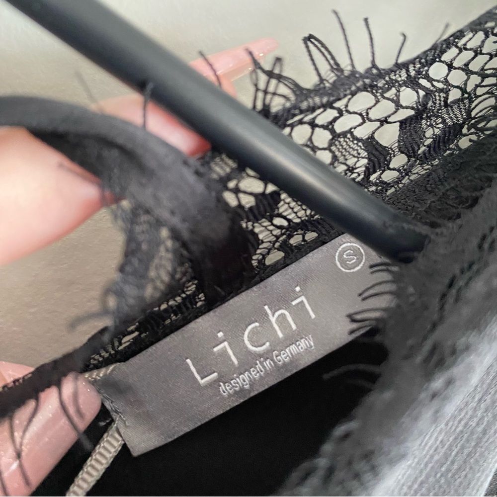 Lichi Mini dress with lace inserts and back ties - Picture 3 of 10